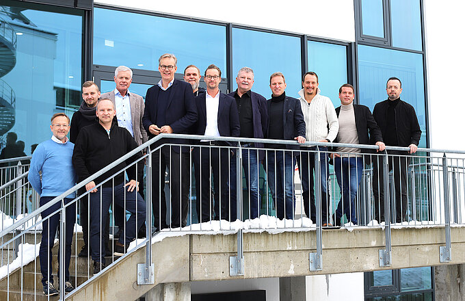 PW_Gruppenbild_aussen.jpg