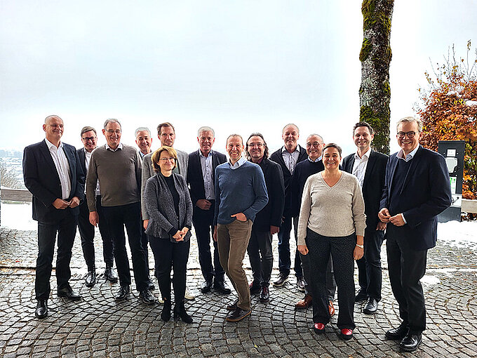 Gruppenbild_aussen.jpg