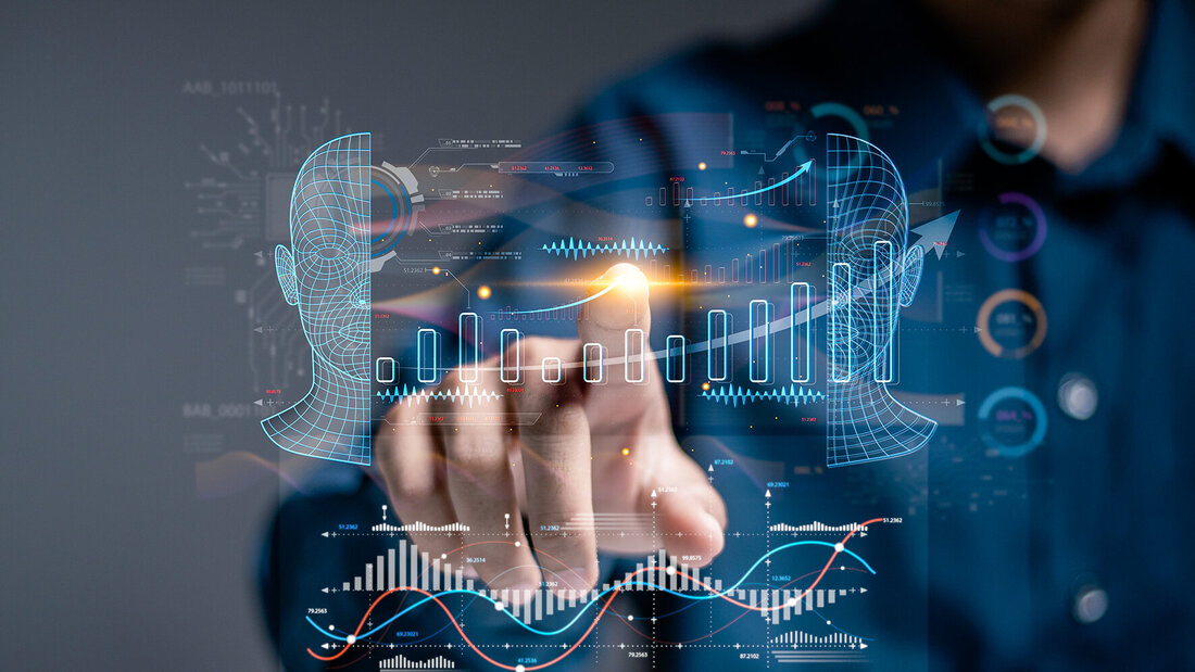 Businessman,Touching,Automated,Data,Management,System,To,Create,Reports,With