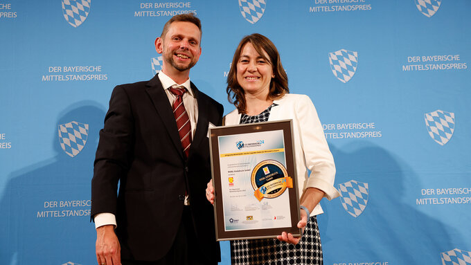Riebl_Bayerischer_Mittelstandspreis.jpg