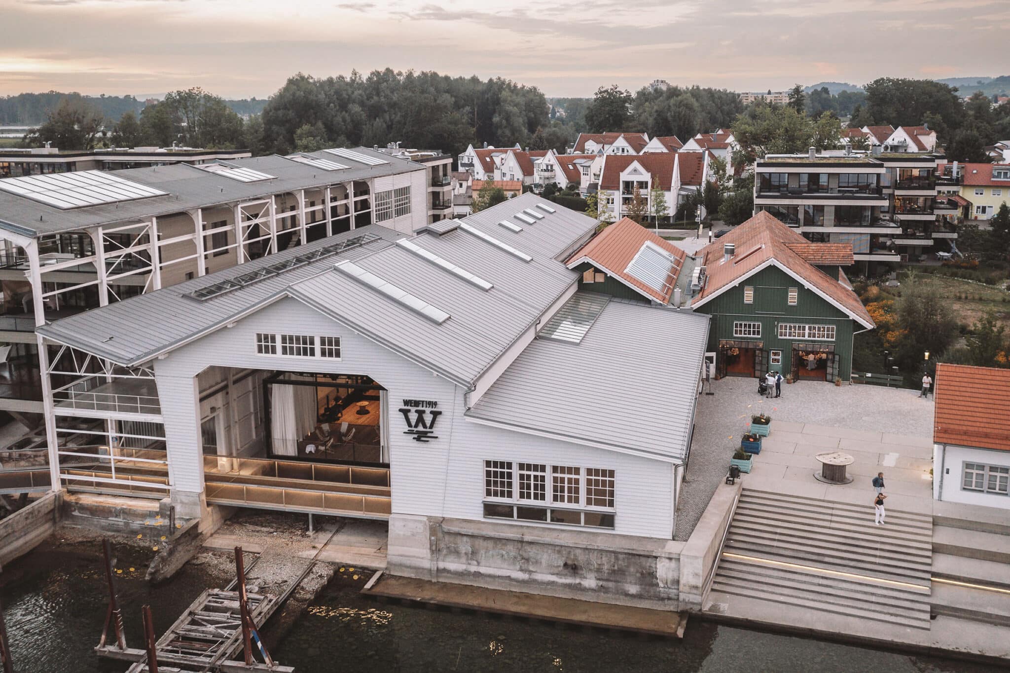 Restaurant-Kressbronn-Bodensee-scaled.jpg Restaurant-Kressbronn-Bodensee-scaled.jpg